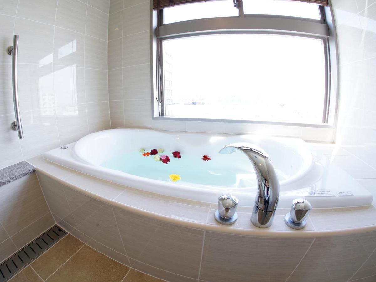 Hotel Omoro 58 Naha Extérieur photo